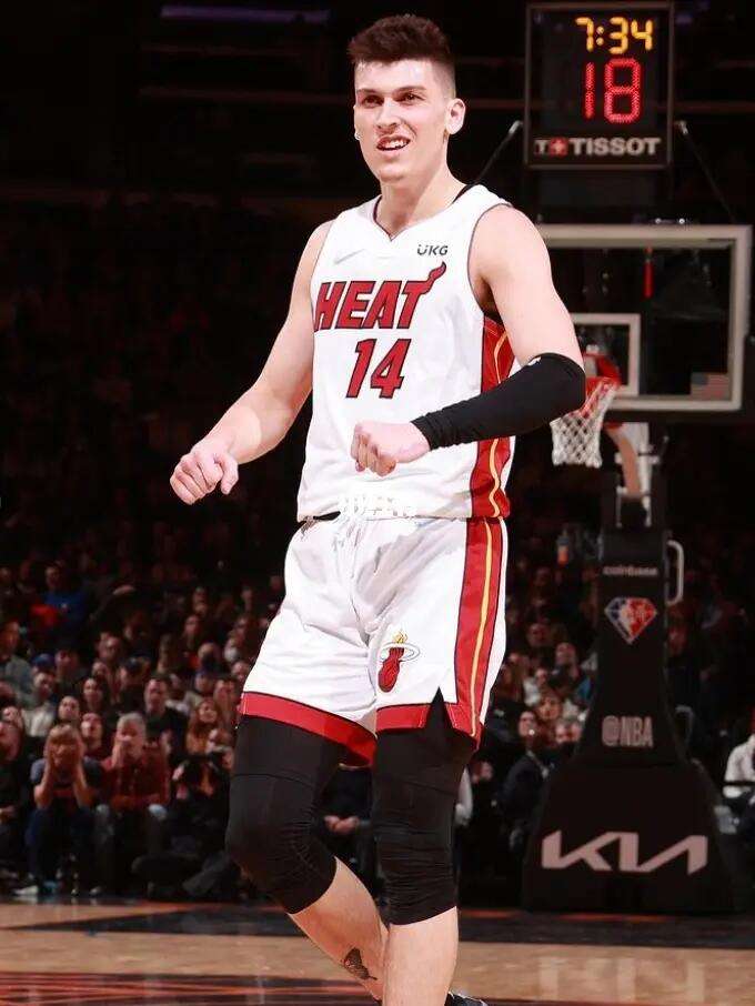 第四个10 第四个10