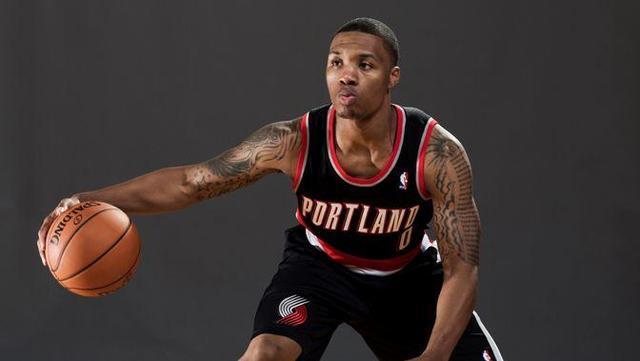 米尔纳的作 米尔纳的作