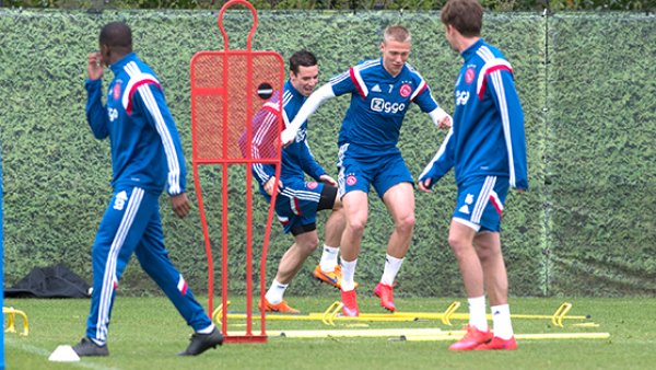 对约翰逊的 对约翰逊的