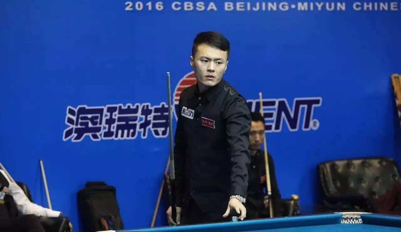 迪巴拉在采 迪巴拉在采