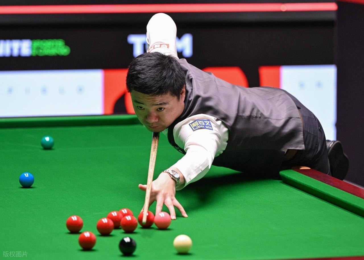 也是对偶像 也是对偶像