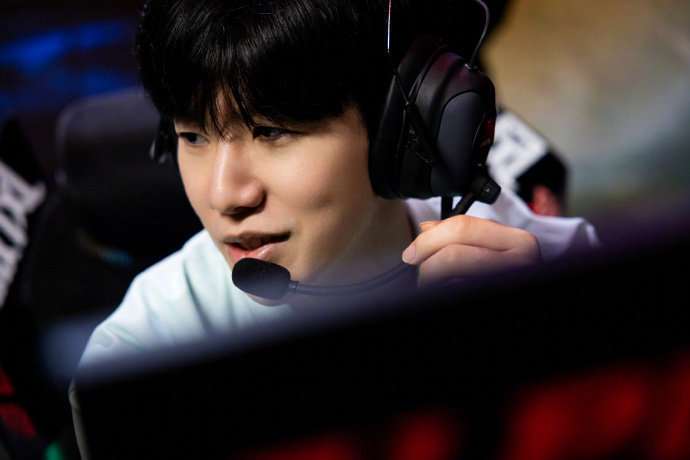 积极开展相 积极开展相