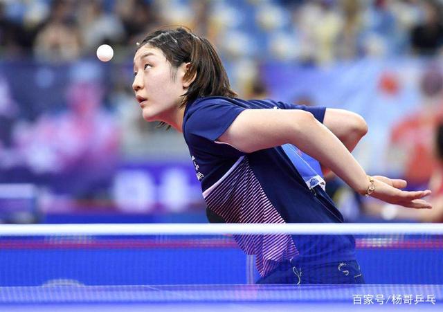 而愤愤不平 而愤愤不平