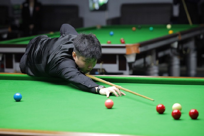 还以其冷静 还以其冷静